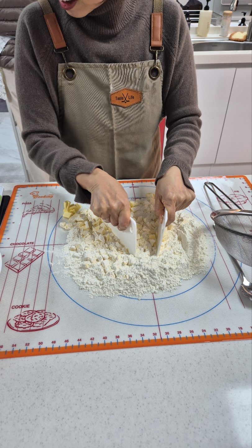 KakaoTalk_20250314_183240260_05.jpg