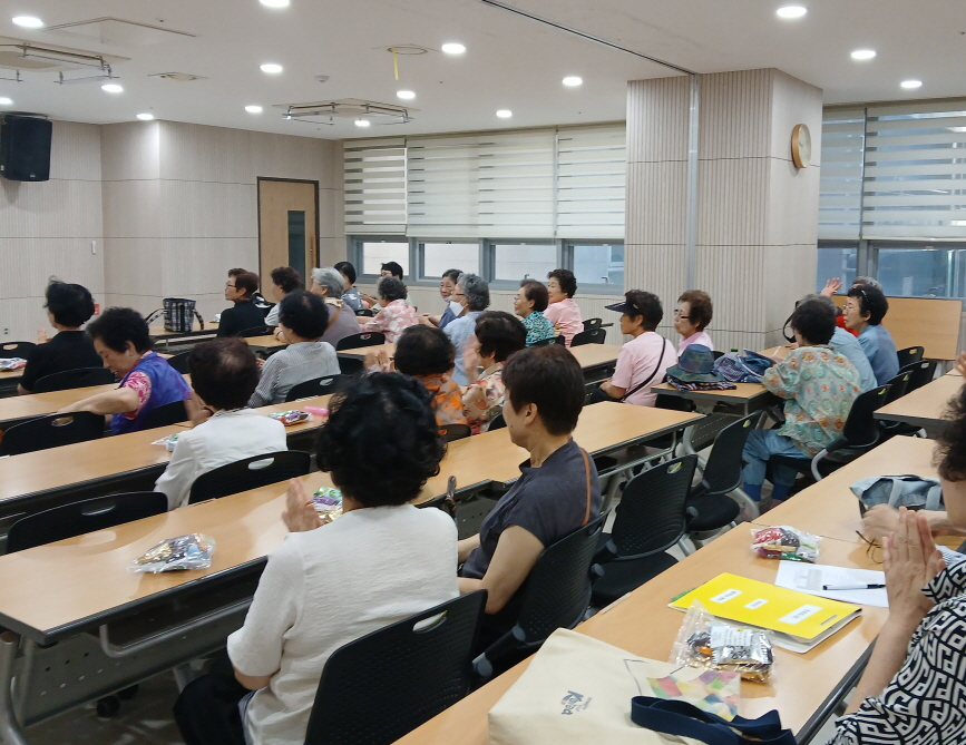 사본+-KakaoTalk_20250812_133540431_06.jpg