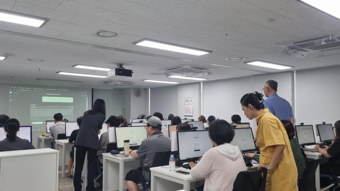 40대직업캠프_프롬프트_05.jpg